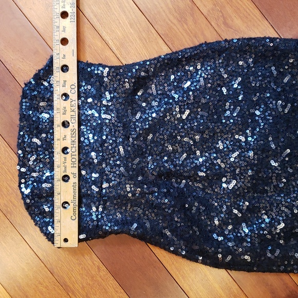Banana Republic Black Sequin Strapless Sheath dress - Picture 4 of 10